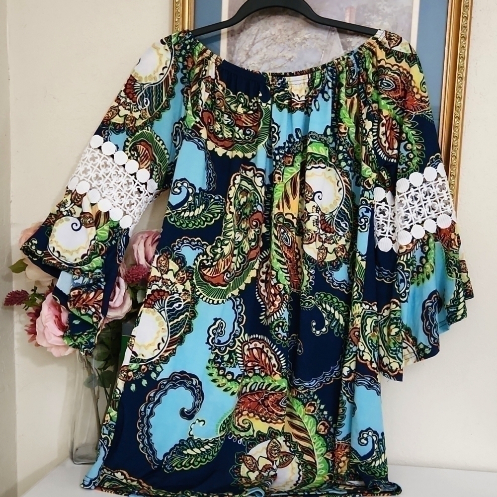 Boutique Bohemian Tunic Pinwheel Sleeve Lace Casual Park Party